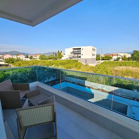 Holiday home Family Friendly House With A Swimming Pool Sreser, Peljesac - 23260 *